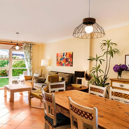 CASA DE LOIS,tranquila, luminosa, con piscina y cerca de Playa América Gondomar Extérieur photo